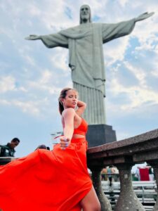 Verónica Weffer: La vlogger venezolana que recorre el mundo y celebra